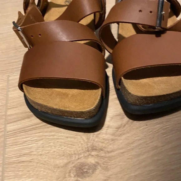 John Fluevog sandals - Picture 7 of 7
